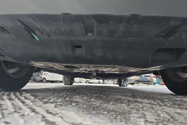 Used Honda CR-V 2017 240TURBO CVT 2WD Comfort Version Chassis Front