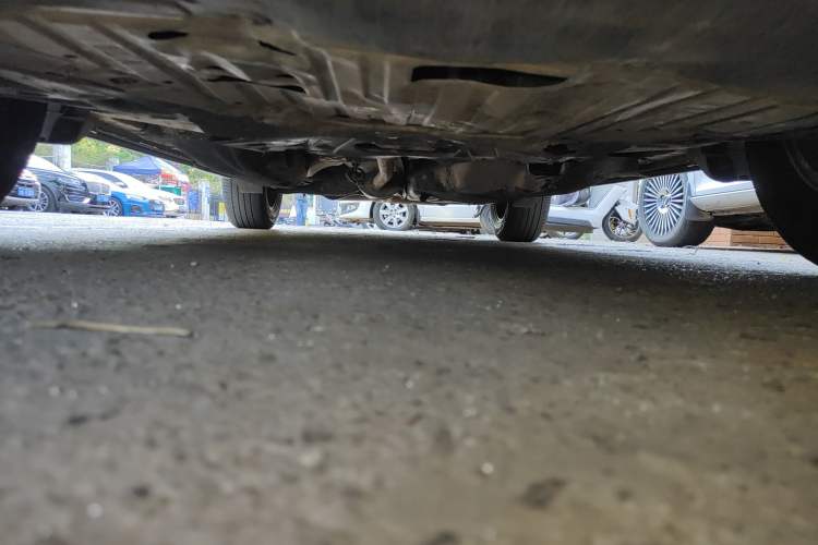 Used Honda CR-V 2017 240TURBO CVT 2WD Comfort Version Chassis Front