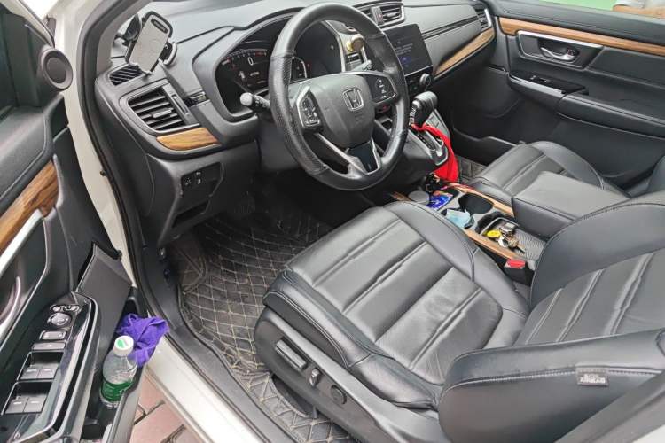 Used Honda CR-V 2017 240TURBO CVT Front-Wheel Drive Fashion Edition Driver Seat