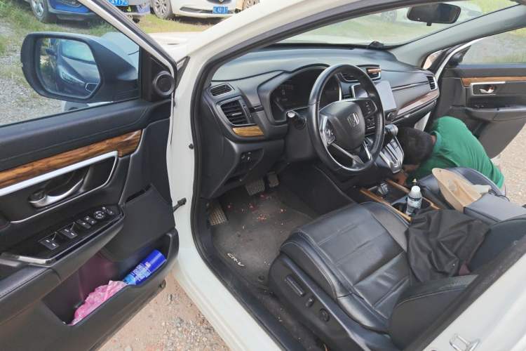 Used Honda CR-V 2017 240TURBO CVT Front-Wheel Drive Fashion Edition Driver Seat