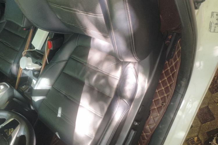 Used Honda CR-V 2017 240TURBO CVT Front-Wheel Drive Fashion Edition Driver Seat
