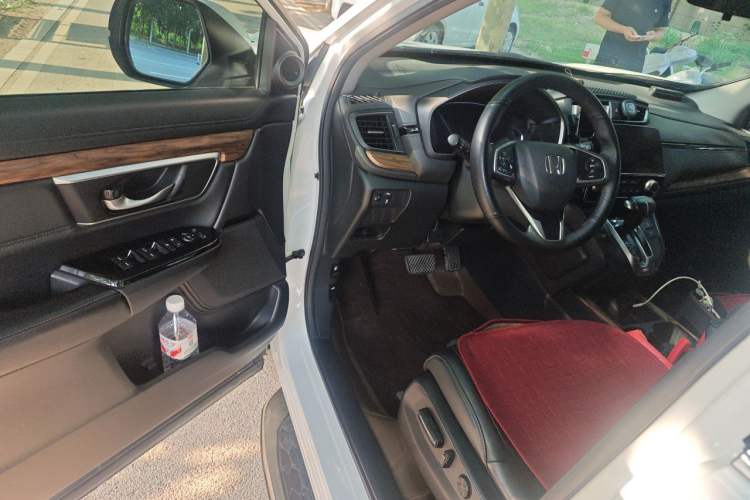 Used Honda CR-V 2017 240TURBO CVT Front-Wheel Drive Fashion Edition Driver Seat
