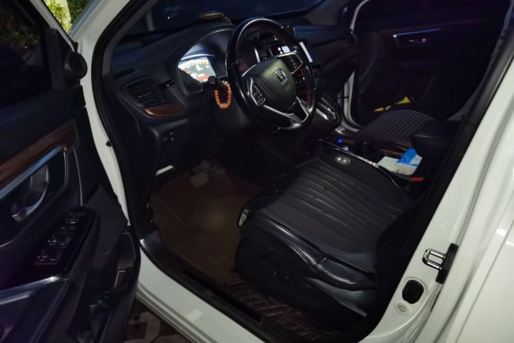 Used Honda CR-V 2017 240TURBO CVT Front-Wheel Drive Fashion Edition Driver Seat