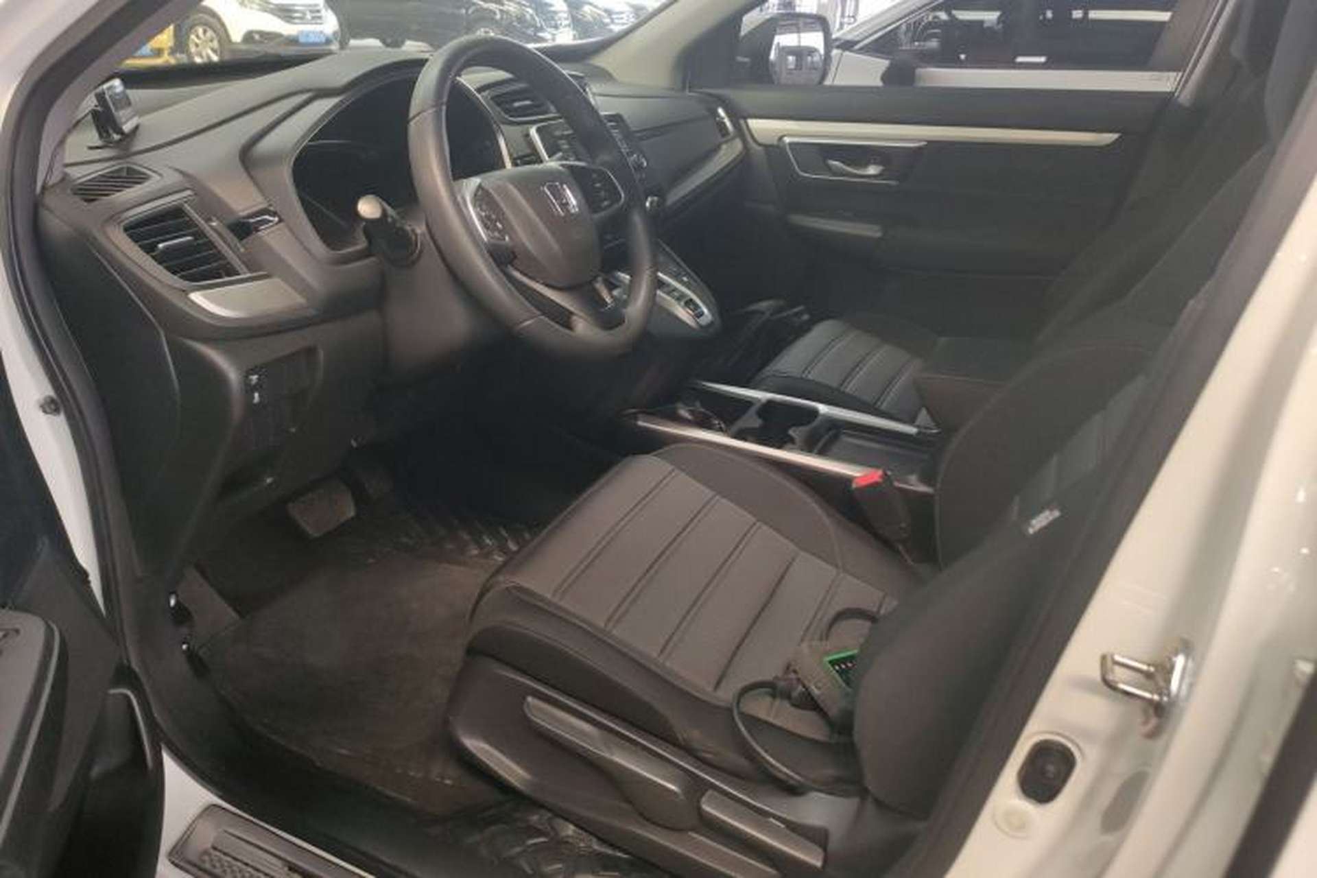 Used Honda CR-V 2017 Hybrid 2.0L Pure Speed Edition Driver Seat