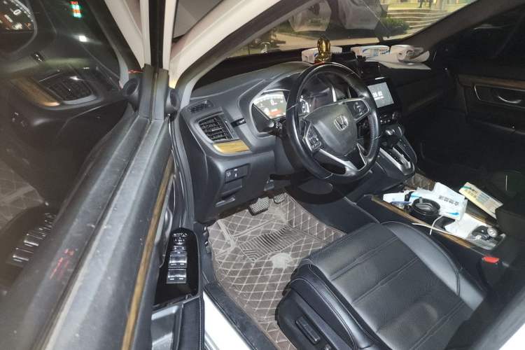Used Honda CR-V 2017 240TURBO CVT Front-Wheel Drive Fashion Edition Driver Seat