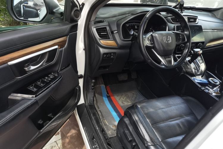Used Honda CR-V 2017 240TURBO CVT Front-Wheel Drive Fashion Edition Driver Seat