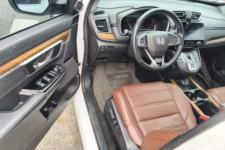 Used Honda CR-V 2017 Hybrid 2.0L Pure Drive Edition Driver Seat