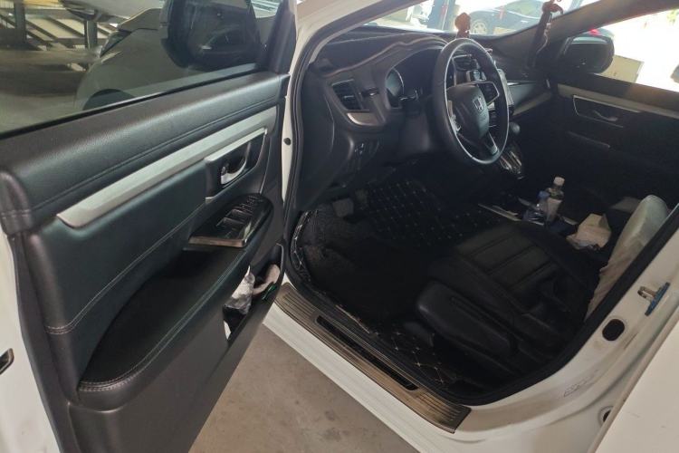 Used Honda CR-V 2017 240TURBO CVT 2WD Urban Edition Driver Seat