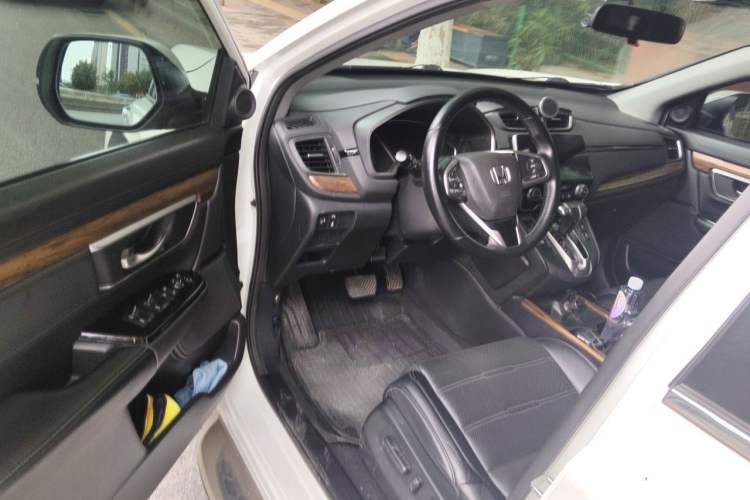Used Honda CR-V 2017 240TURBO CVT Front-Wheel Drive Fashion Edition Driver Seat