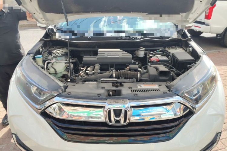Used Honda CR-V 2017 240TURBO CVT Front-Wheel Drive Fashion Edition Engine Bay