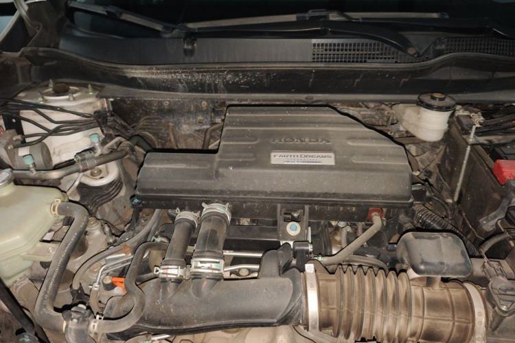 Used Honda CR-V 2017 240TURBO CVT Front-Wheel Drive Fashion Edition Engine Bay
