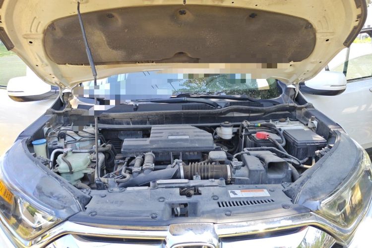 Used Honda CR-V 2017 240TURBO CVT 2WD Comfort Version Engine Bay