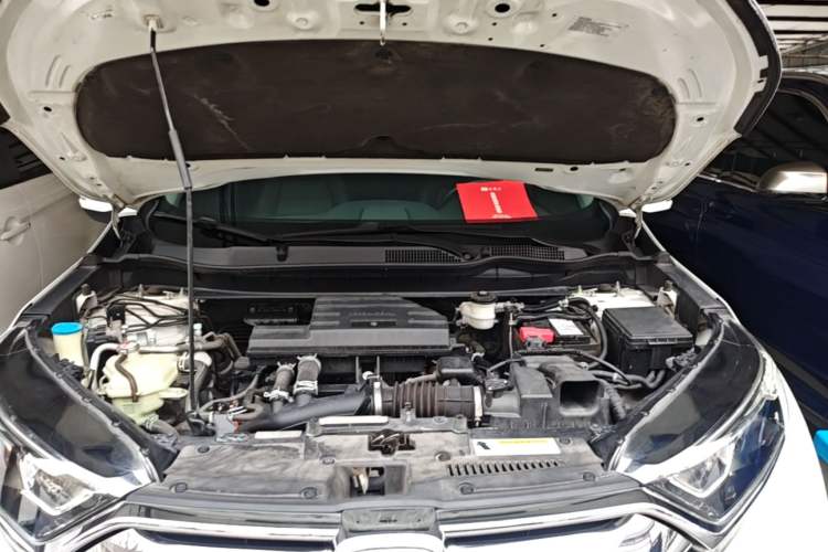 Used Honda CR-V 2017 240TURBO CVT Front-Wheel Drive Fashion Edition Engine Bay