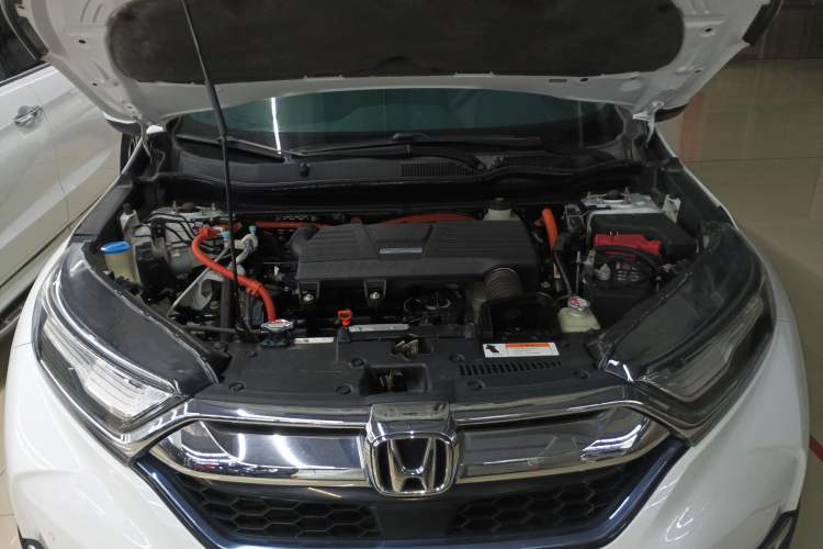 Used Honda CR-V 2017 Hybrid 2.0L Pure Speed Edition Engine Bay