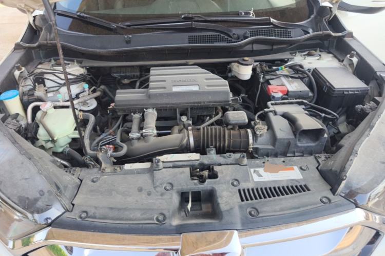 Used Honda CR-V 2017 240TURBO CVT Front-Wheel Drive Fashion Edition Engine Bay