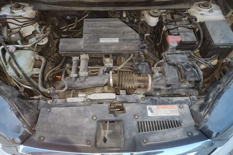Used Honda CR-V 2017 240TURBO CVT Front-Wheel Drive Fashion Edition Engine Bay