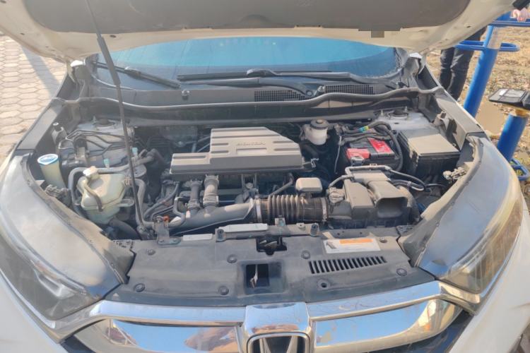 Used Honda CR-V 2017 240TURBO CVT Front-Wheel Drive Fashion Edition Engine Bay