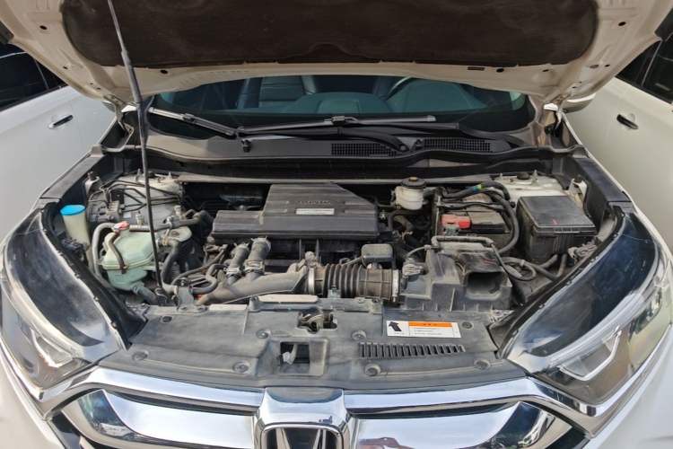 Used Honda CR-V 2017 240TURBO CVT Front-Wheel Drive Fashion Edition Engine Bay