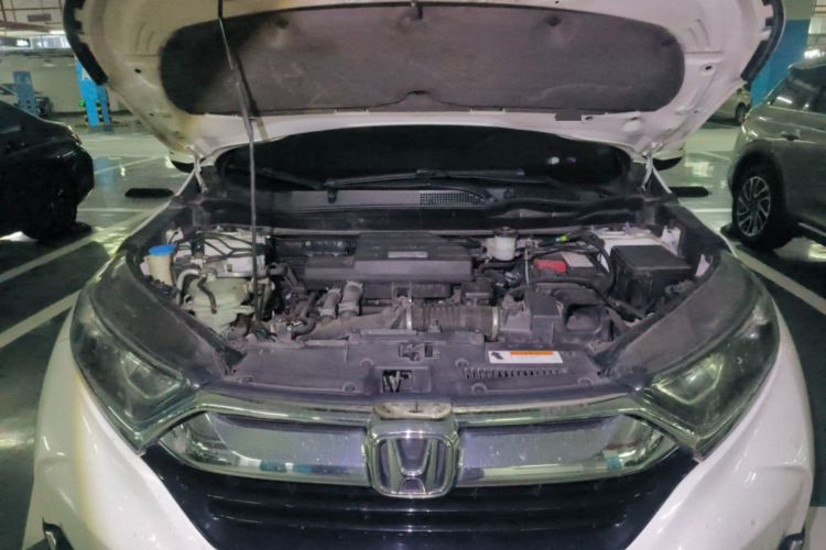 Used Honda CR-V 2017 240TURBO CVT Front-Wheel Drive Fashion Edition Engine Bay