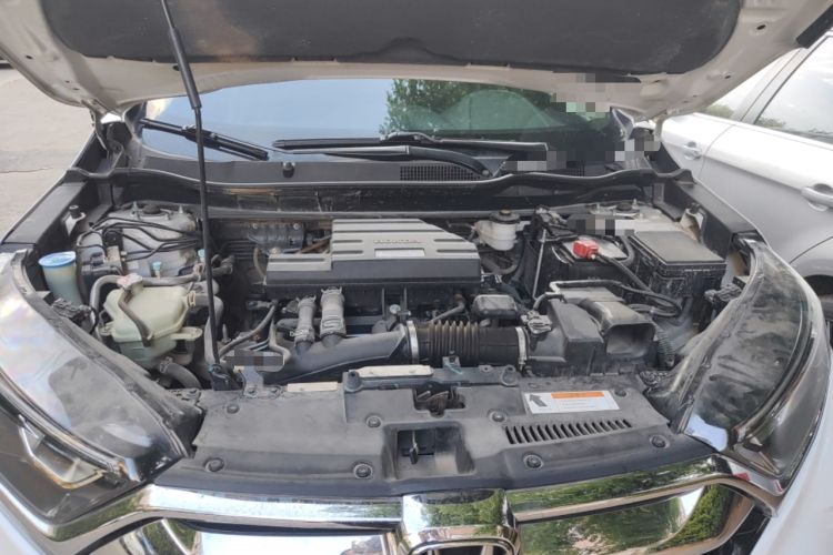 Used Honda CR-V 2017 240TURBO CVT 2WD Comfort Version Engine Bay