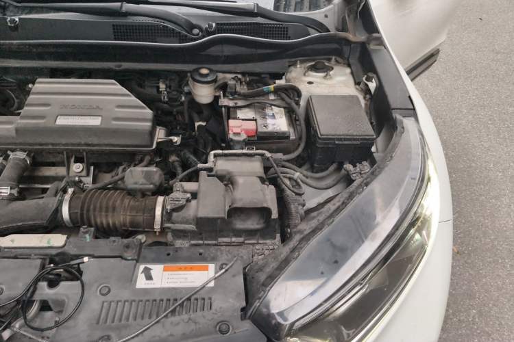 Used Honda CR-V 2017 240TURBO CVT Front-Wheel Drive Fashion Edition Engine Bay Left