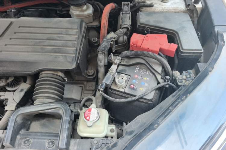 Used Honda CR-V 2017 Hybrid 2.0L Pure Speed Edition Engine Bay Left