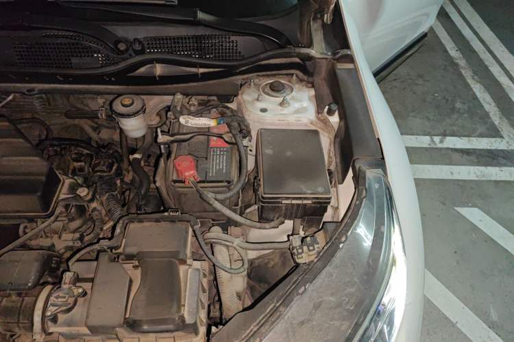 Used Honda CR-V 2017 240TURBO Manual Two-Wheel Drive Classic Edition Engine Bay Left