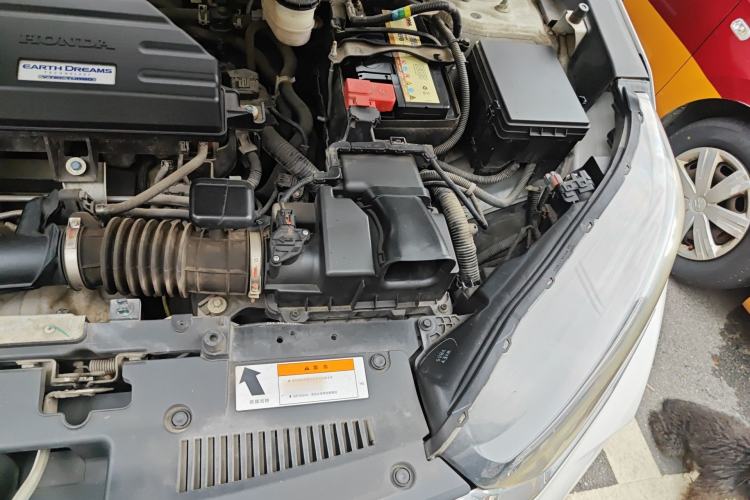 Used Honda CR-V 2017 240TURBO CVT Front-Wheel Drive Fashion Edition Engine Bay Left