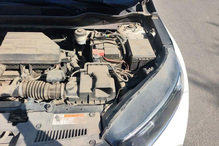 Used Honda CR-V 2017 240TURBO CVT Front-Wheel Drive Fashion Edition Engine Bay Left
