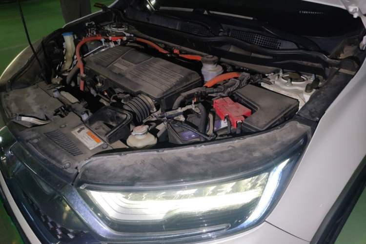 Used Honda CR-V 2017 Hybrid 2.0L Pure Speed Edition Engine Bay Left