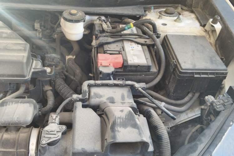 Used Honda CR-V 2017 240TURBO CVT Four-Wheel Drive Luxury Edition Engine Bay Left