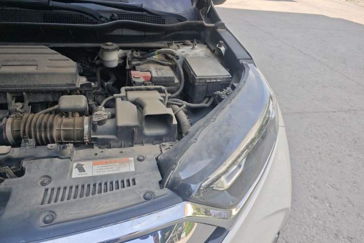 Used Honda CR-V 2017 240TURBO CVT Front-Wheel Drive Fashion Edition Engine Bay Left