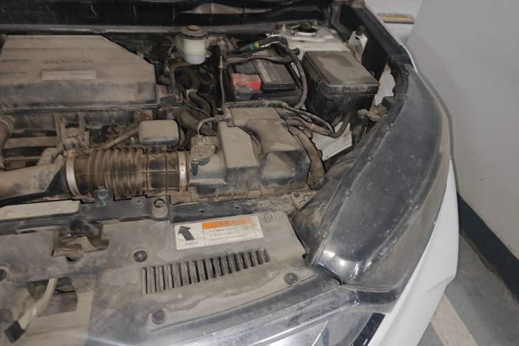 Used Honda CR-V 2017 240TURBO CVT Front-Wheel Drive Fashion Edition Engine Bay Left