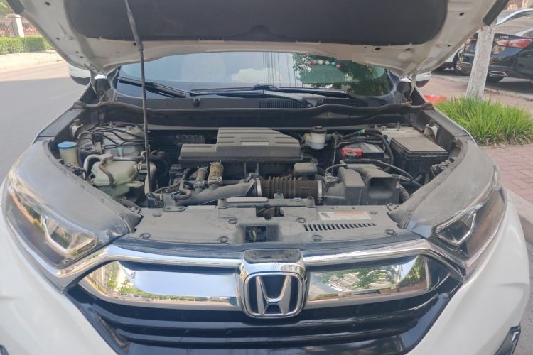 Used Honda CR-V 2017 240TURBO CVT Front-Wheel Drive Fashion Edition Engine Bay