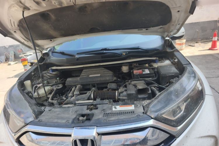 Used Honda CR-V 2017 240TURBO CVT Front-Wheel Drive Fashion Edition Engine Bay