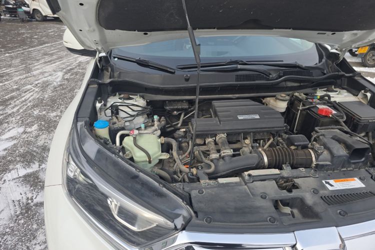 Used Honda CR-V 2017 240TURBO CVT 2WD Comfort Version Engine Bay Right