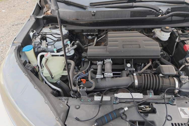 Used Honda CR-V 2017 240TURBO CVT Front-Wheel Drive Fashion Edition Engine Bay Right