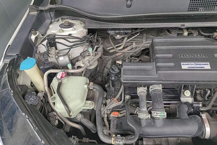 Used Honda CR-V 2017 240TURBO CVT Front-Wheel Drive Fashion Edition Engine Bay Right