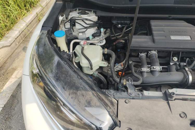 Used Honda CR-V 2017 240TURBO CVT Front-Wheel Drive Fashion Edition Engine Bay Right