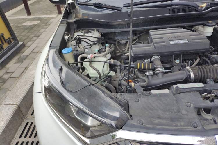 Used Honda CR-V 2017 240TURBO CVT Front-Wheel Drive Fashion Edition Engine Bay Right