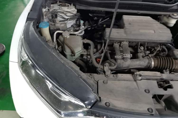Used Honda CR-V 2017 240TURBO CVT Front-Wheel Drive Fashion Edition Engine Bay Right