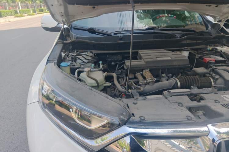 Used Honda CR-V 2017 240TURBO CVT Front-Wheel Drive Fashion Edition Engine Bay Right