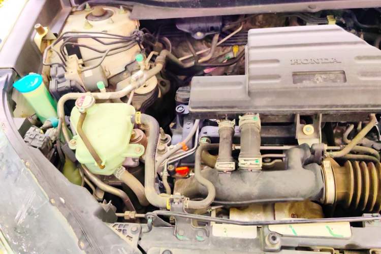 Used Honda CR-V 2017 240TURBO CVT 2WD Urban Edition Engine Bay Right