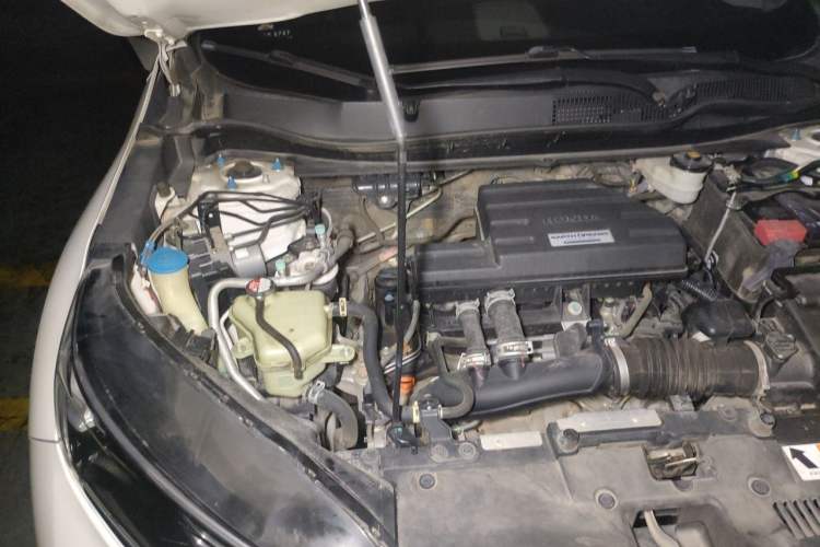 Used Honda CR-V 2017 240TURBO CVT Front-Wheel Drive Fashion Edition Engine Bay Right