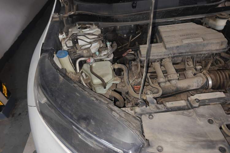 Used Honda CR-V 2017 240TURBO CVT Front-Wheel Drive Fashion Edition Engine Bay Right