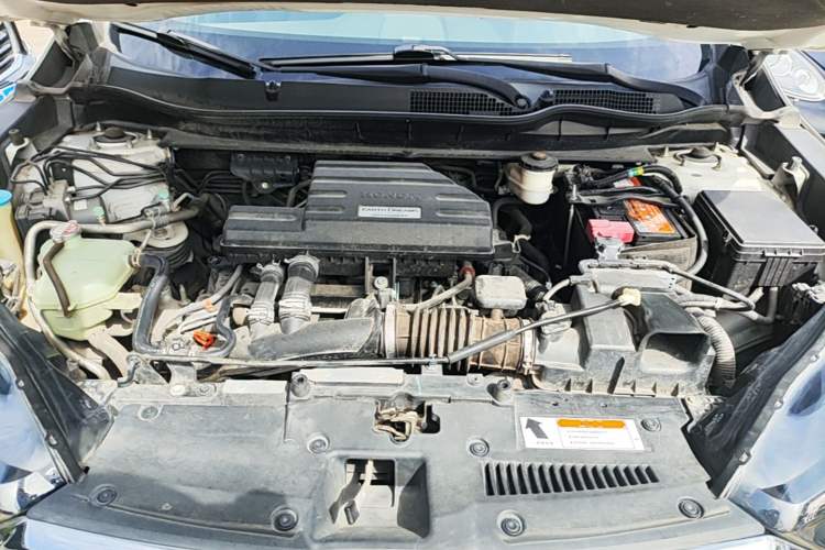 Used Honda CR-V 2017 240TURBO CVT Front-Wheel Drive Fashion Edition Engine Bay