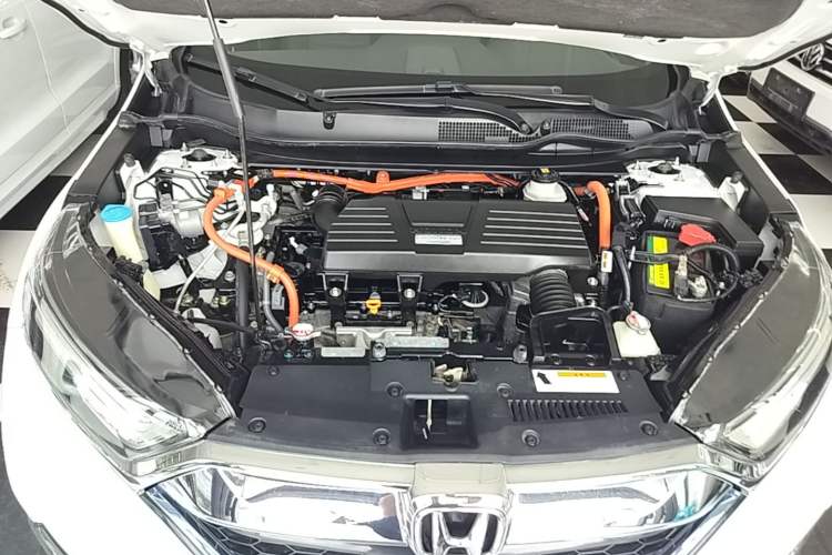 Used Honda CR-V 2017 Hybrid 2.0L Pure Speed Edition Engine Bay
