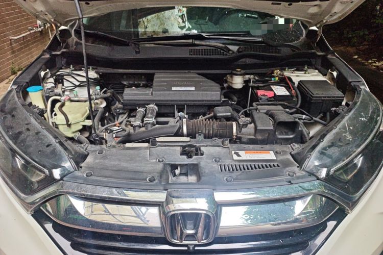 Used Honda CR-V 2017 240TURBO CVT Front-Wheel Drive Fashion Edition Engine Bay