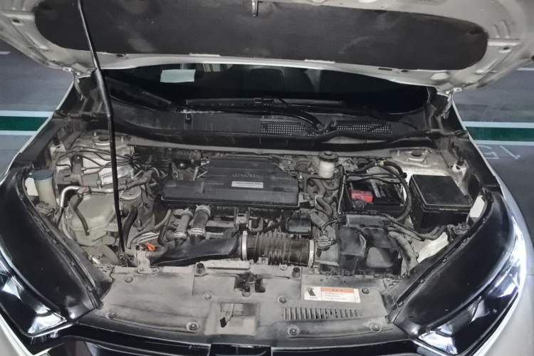 Used Honda CR-V 2017 240TURBO CVT Front-Wheel Drive Fashion Edition Engine Bay