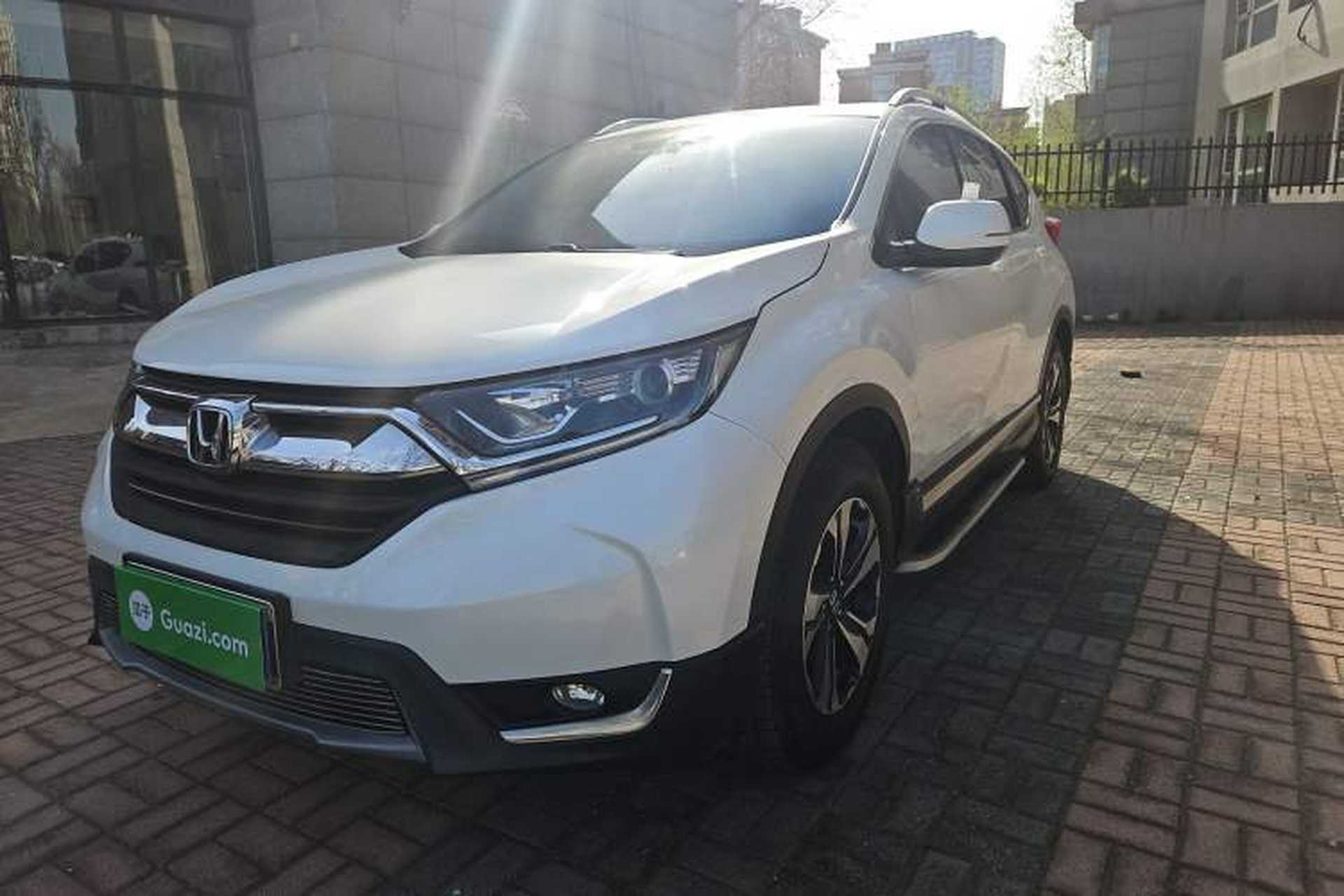 Used Honda CR-V 2017 240TURBO CVT 2WD Comfort Version Exterior 1